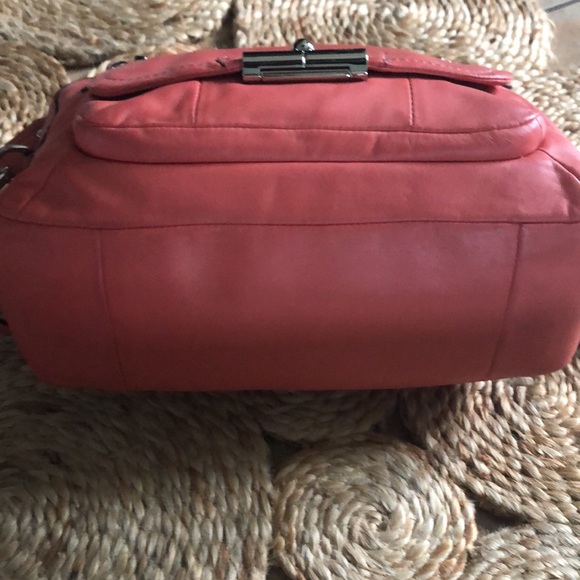 Coach leather purse - Picture 5 of 15